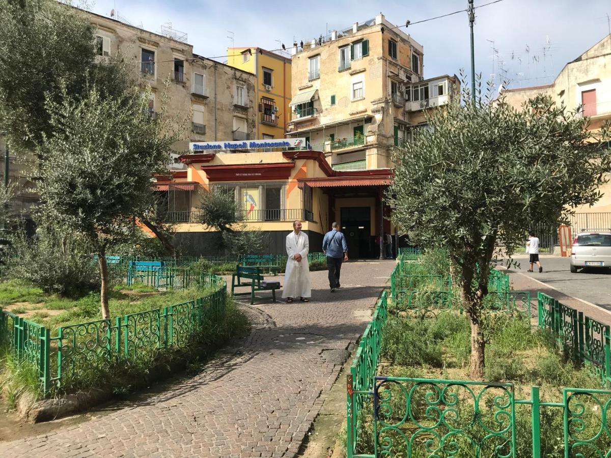 مبيت وإفطار نابولي Montesantobed المظهر الخارجي الصورة